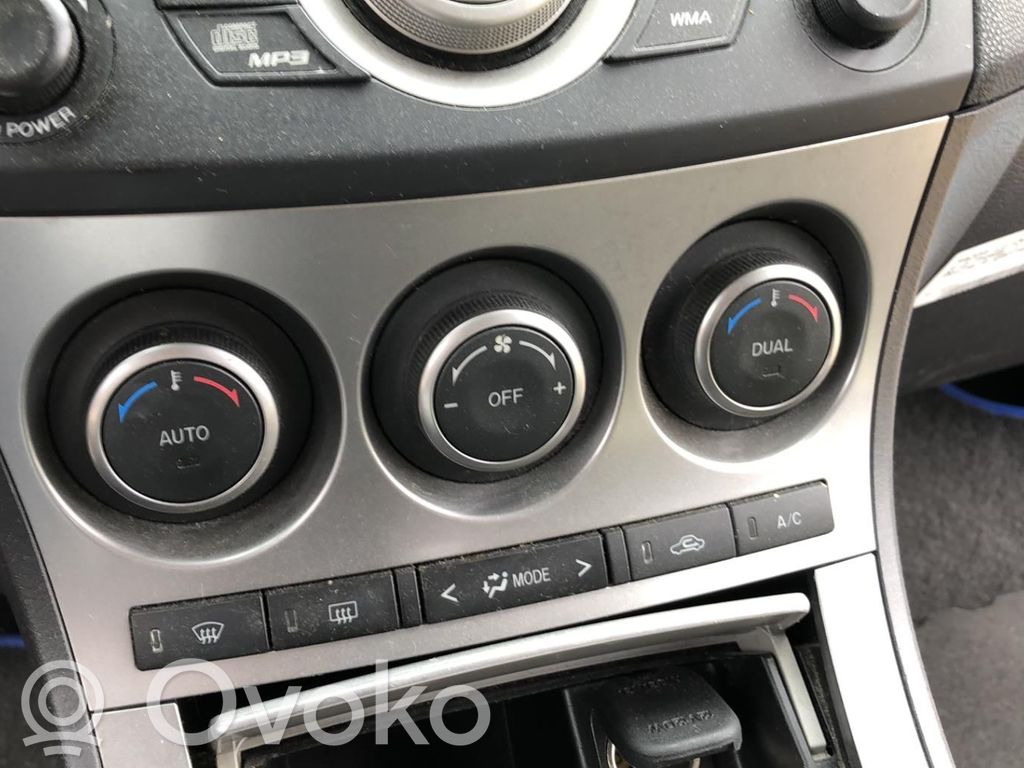 Mazda 3 II Climate control unit 