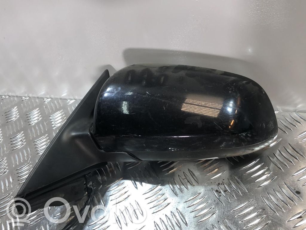 Manualne lusterko boczne drzwi przednich   8P1858531H01C