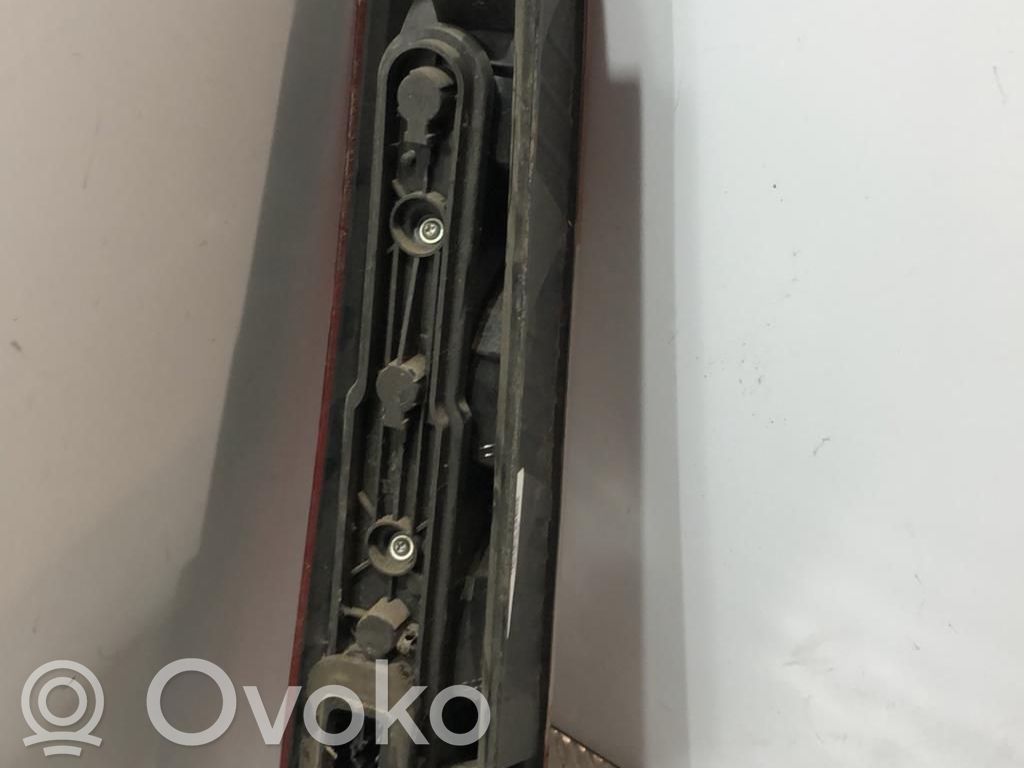 Ford C-MAX I Galinis žibintas kėbule 