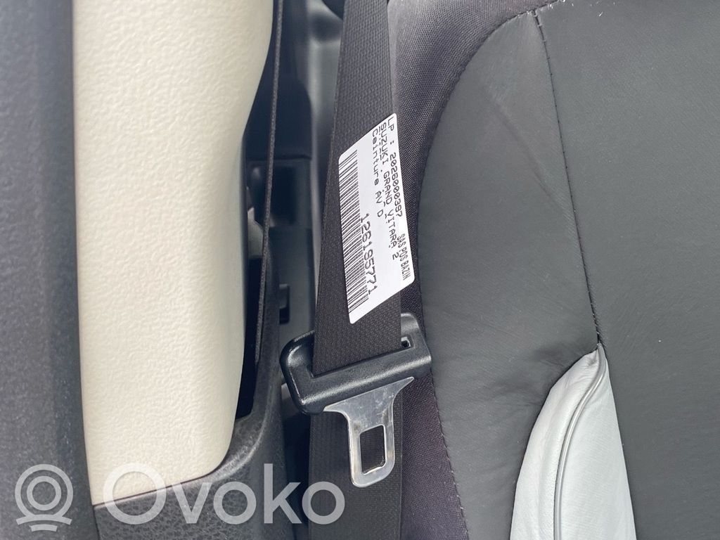 Suzuki Grand Vitara II Cinturón delantero