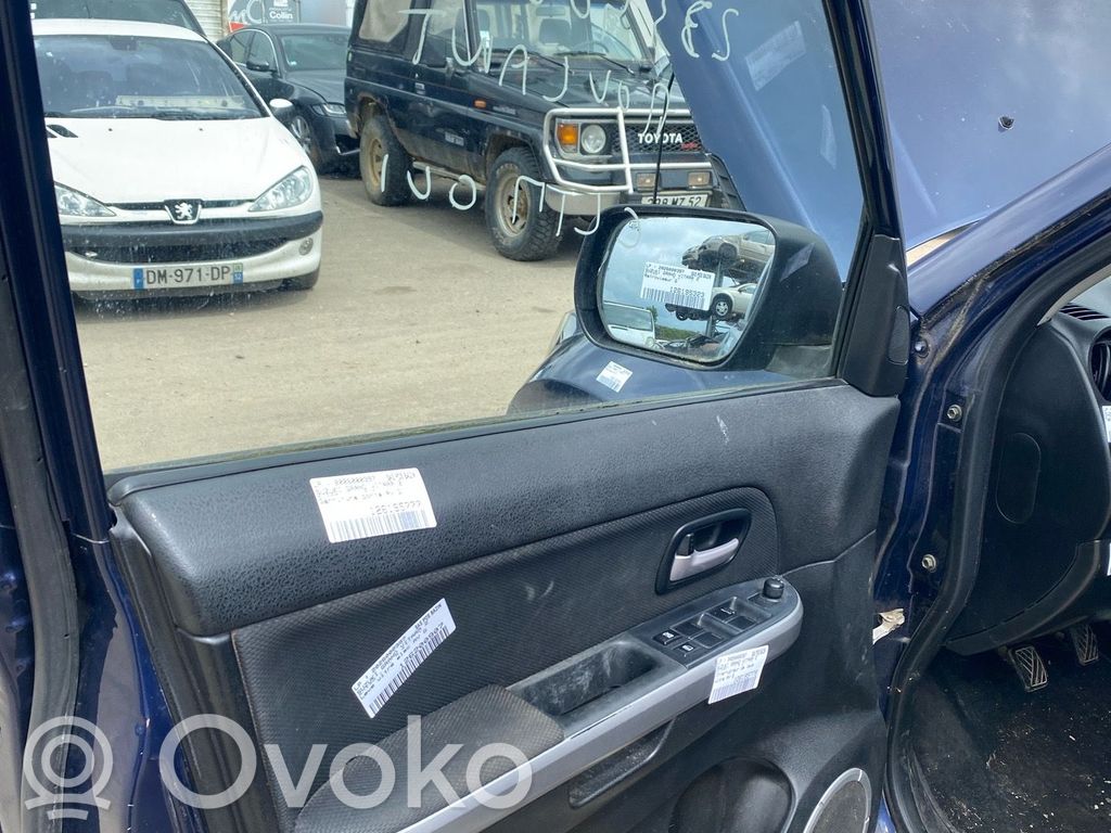 Suzuki Grand Vitara II Etuoven ikkunan nostin moottorilla