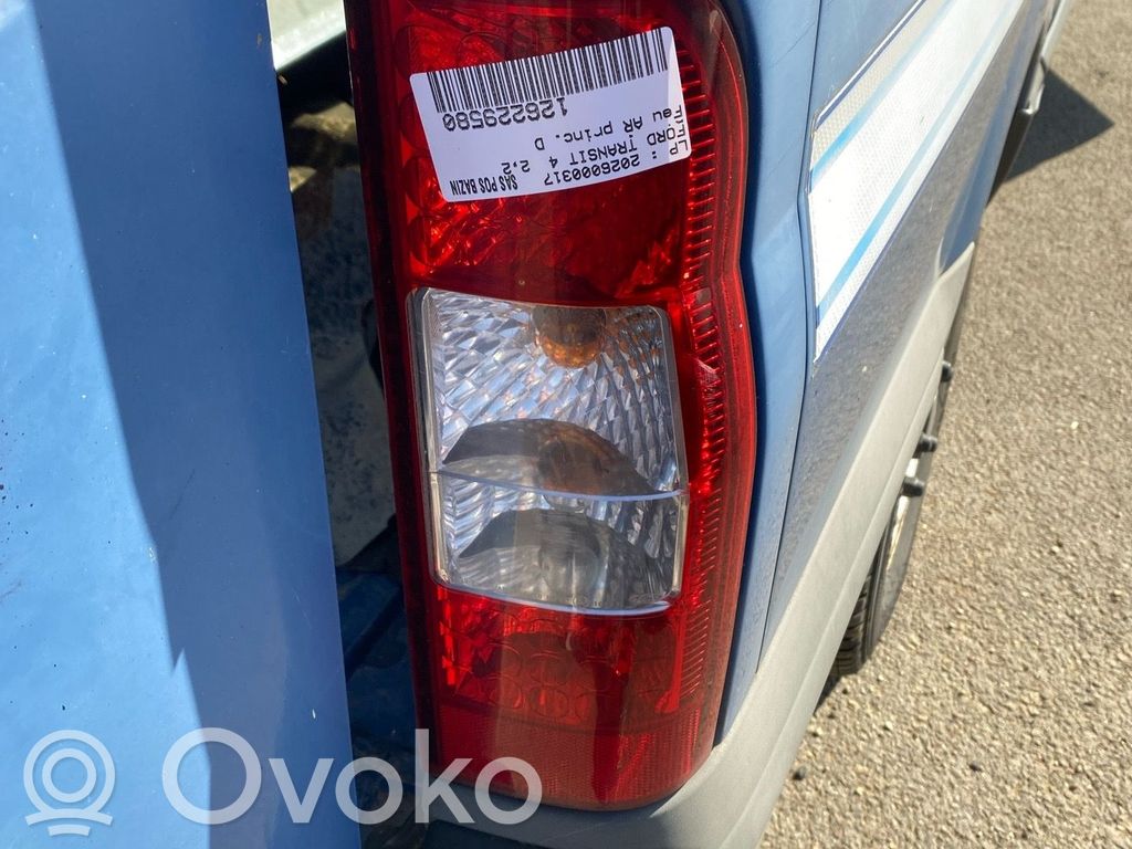 Galinis žibintas kėbule