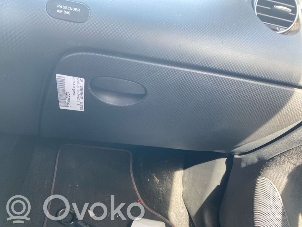 Seat Altea Juego guantera 