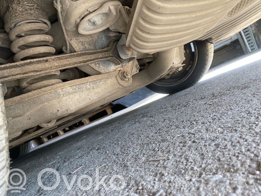 BMW 3 E90 E91 Galinis traversas 