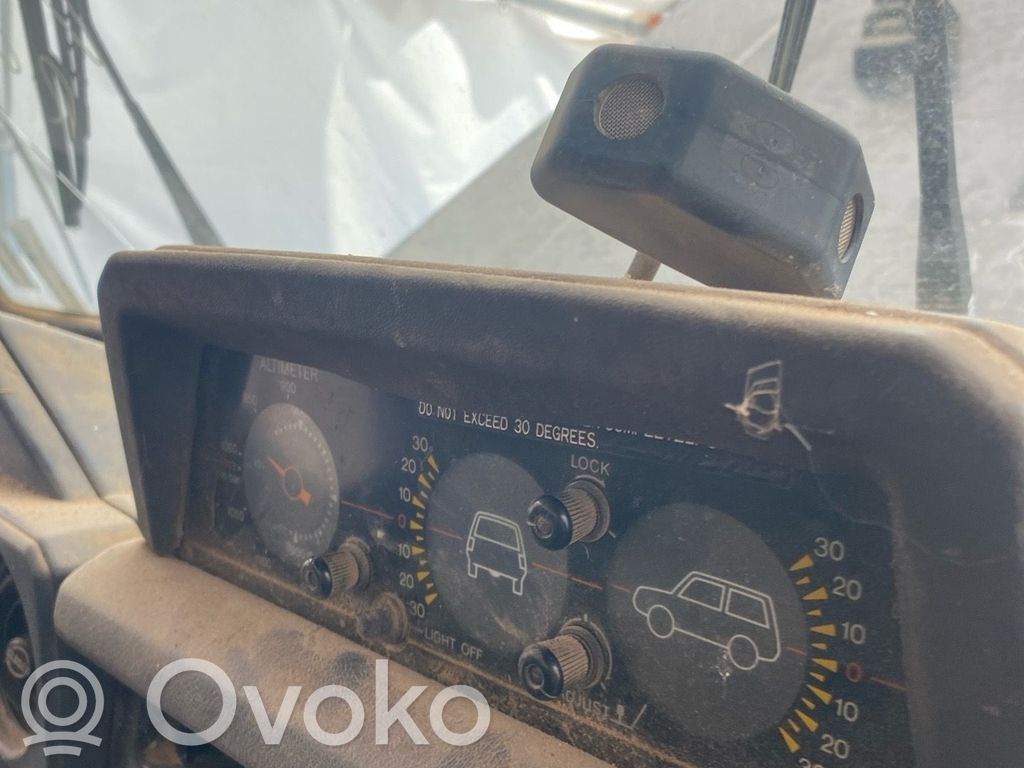 Toyota Land Cruiser (BJ70) Screen/display/small screen 