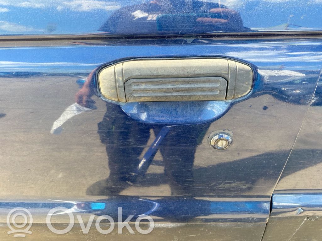 Mitsubishi Pajero Manecilla externa puerta delantera 