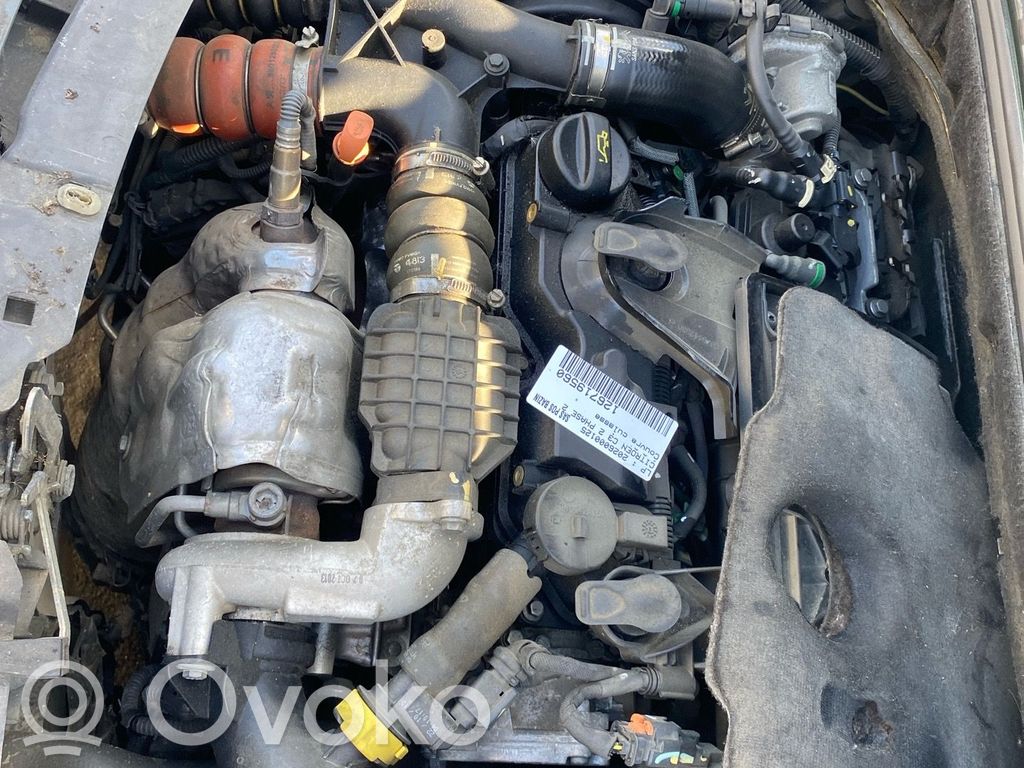 Citroen C3 Engine head 