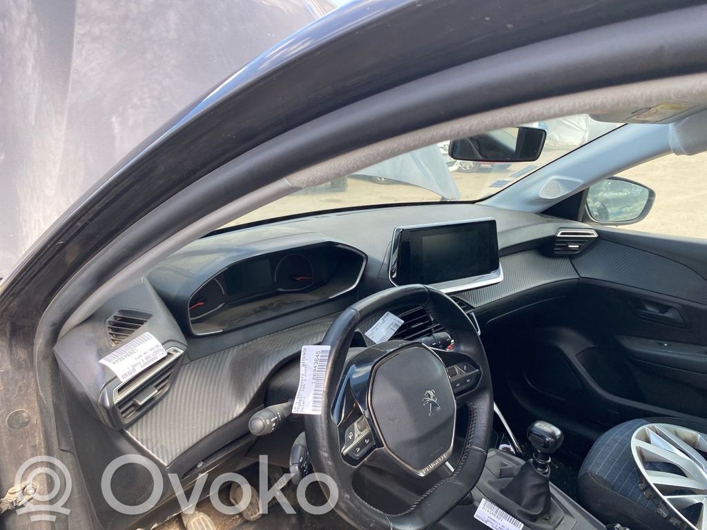 Peugeot 208 II Bord 