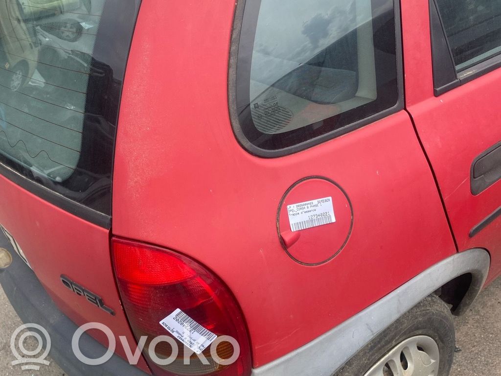 Opel Corsa B Carrosserie quartier arrière 