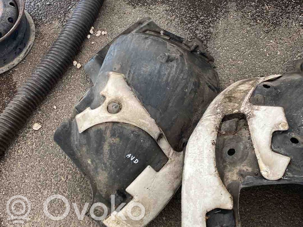 Renault Clio IV Apărători interioare aripă roată față 