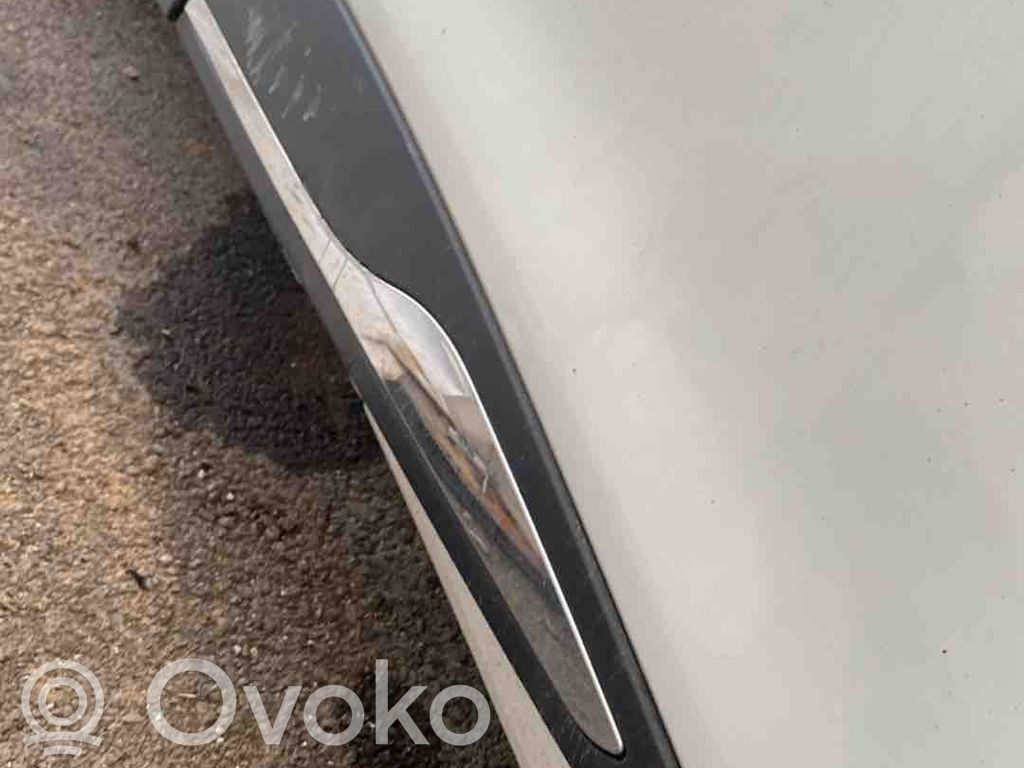 Renault Clio IV Mască ușă spate (turnată) 