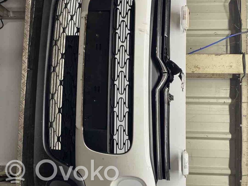 Citroen C3 Parachoques delantero 