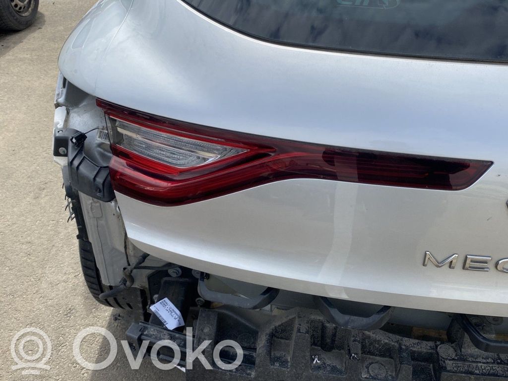 Renault Megane IV Lampă spate în capacul portbagajului 
