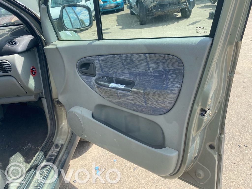 Renault Scenic I Verkleidung Tür vorne 