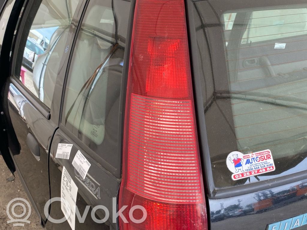 Fiat Punto (176) Luci posteriori 