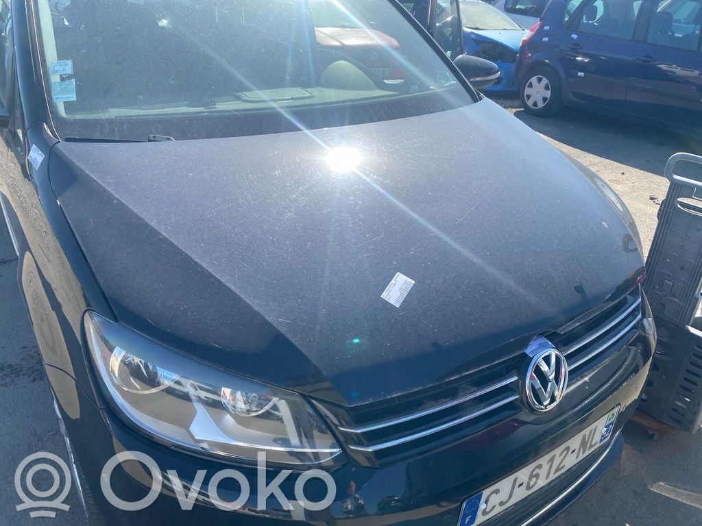Volkswagen Touran II Motorhaube