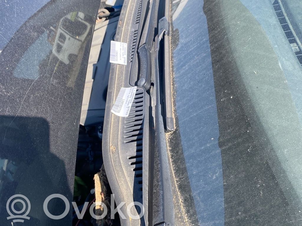 Volkswagen Touran II Pyyhinkoneiston lista