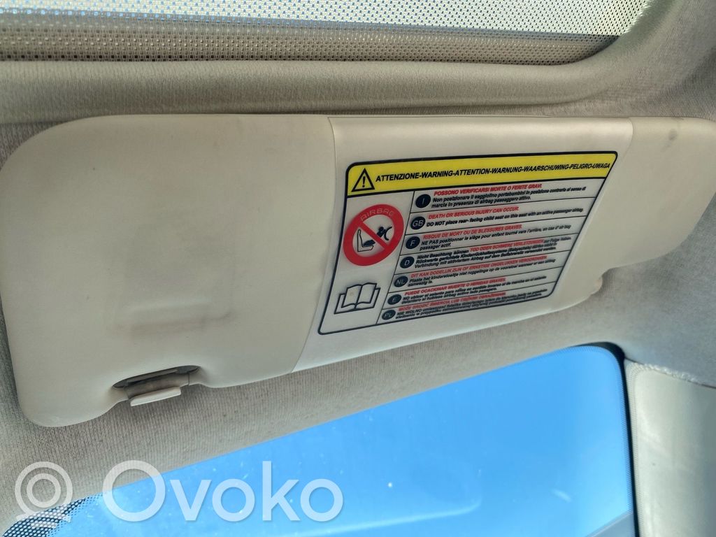 Häikäisysuoja   735755396