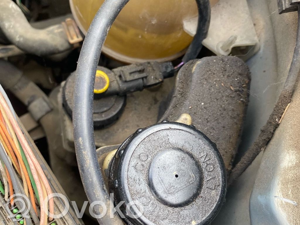 Renault Kangoo I Ausgleichsbehälter Servopumpe 