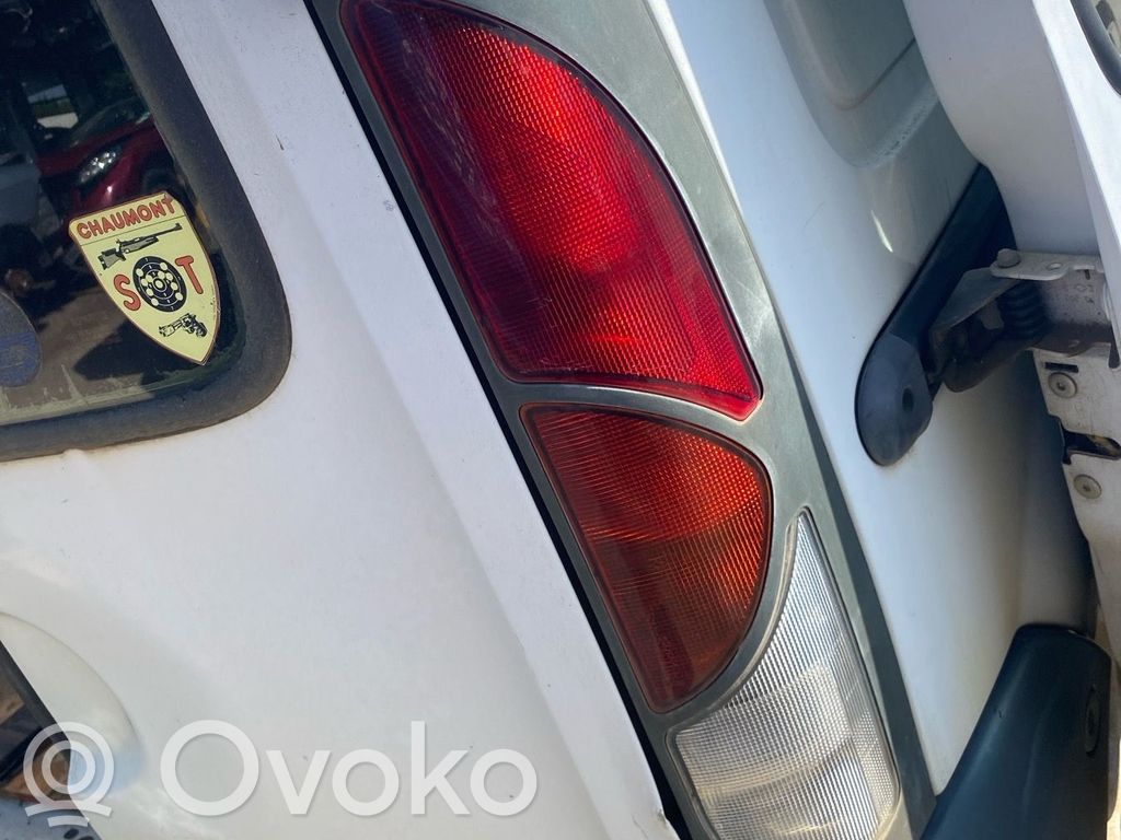 Renault Kangoo I Feux arrière / postérieurs