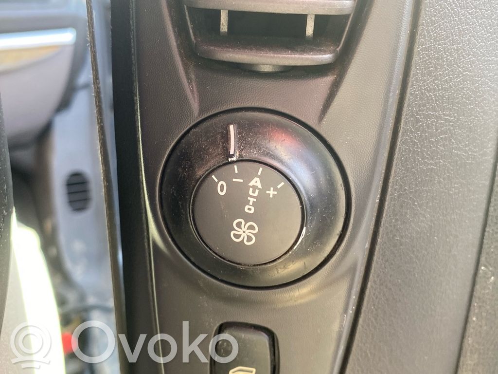 Peugeot 807 Centralina del climatizzatore 