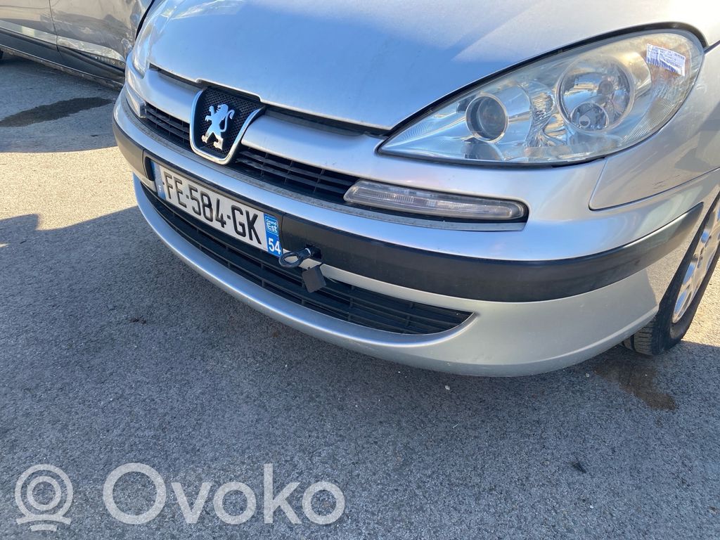 Peugeot 807 Etupuskuri