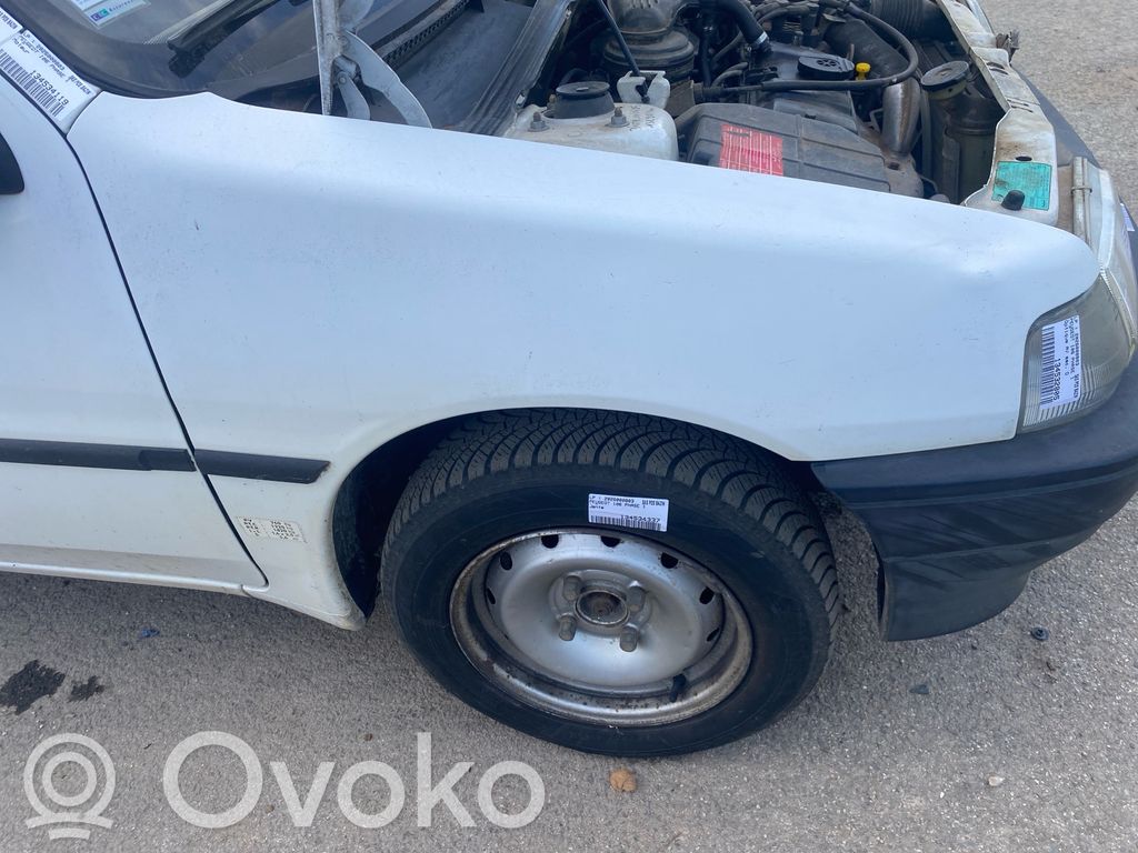 Peugeot 106 Kotflügel