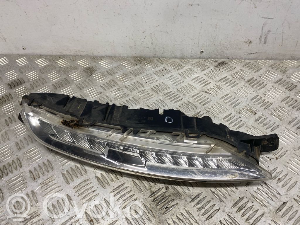 Citroen C4 II Picasso LED-Tagfahrscheinwerfer 