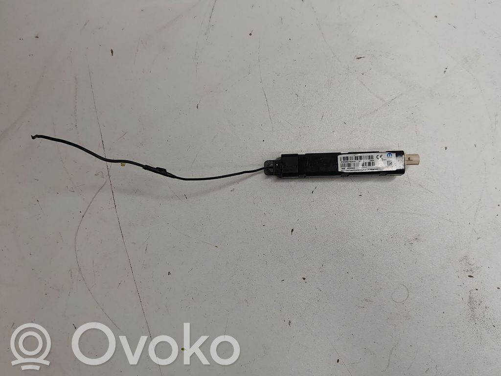 Dodge Charger Antenos stiprintuvas 