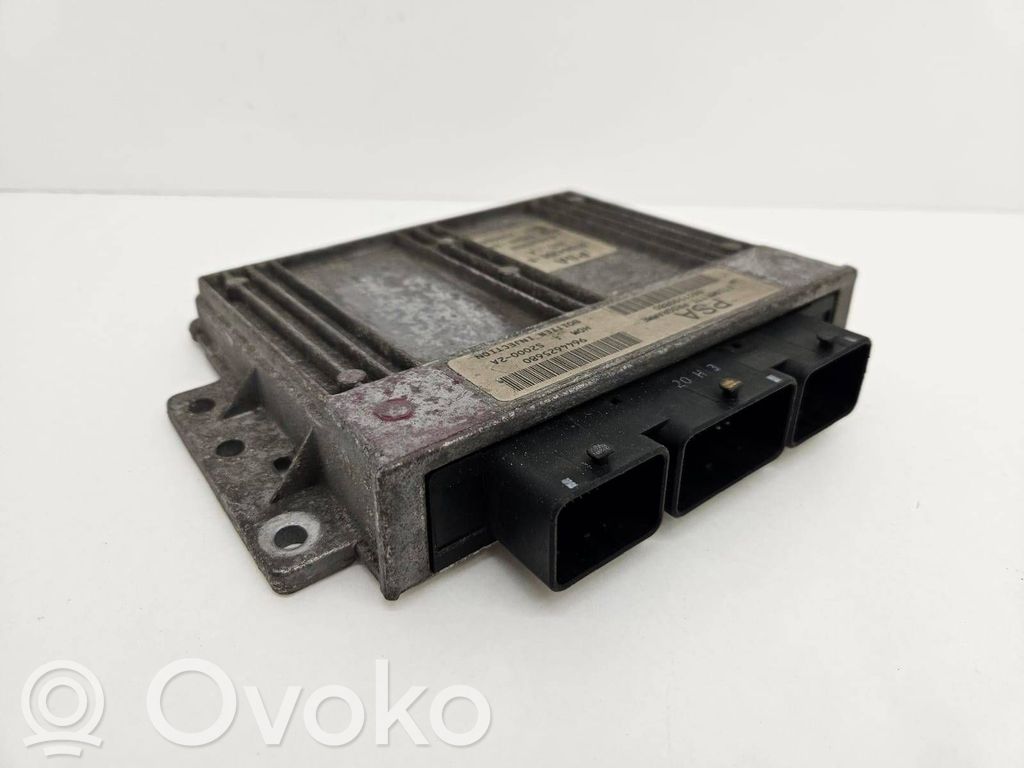 Peugeot 206 Engine control unit/module 