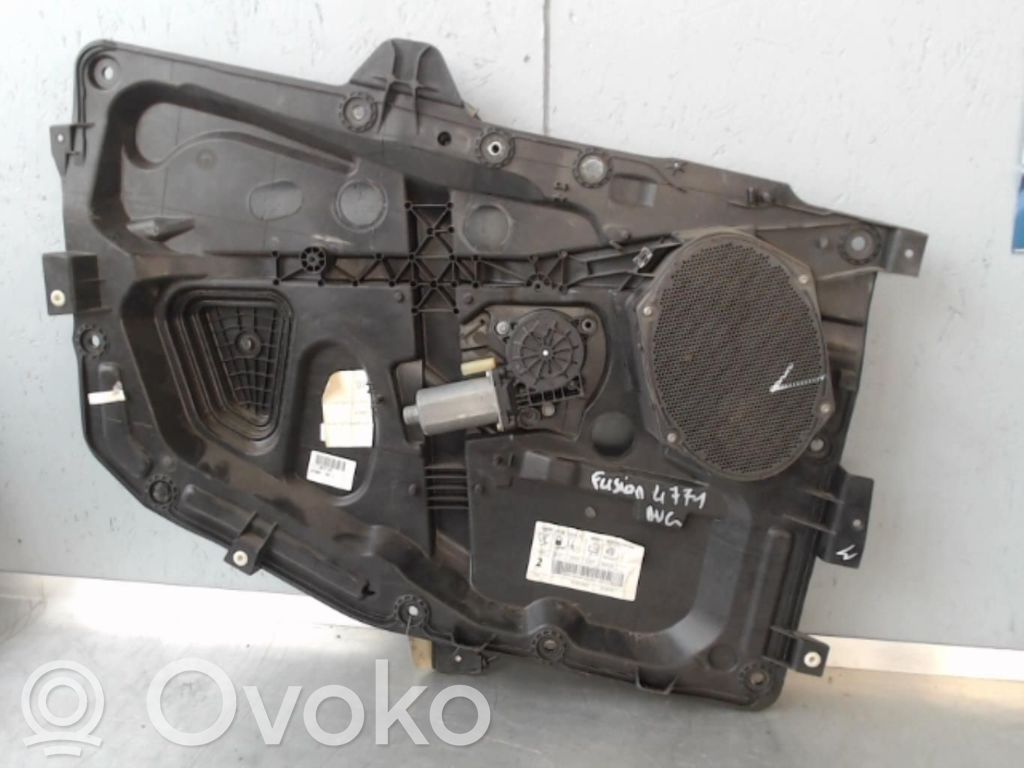 Ford Fusion Macara ușă față cu motor 