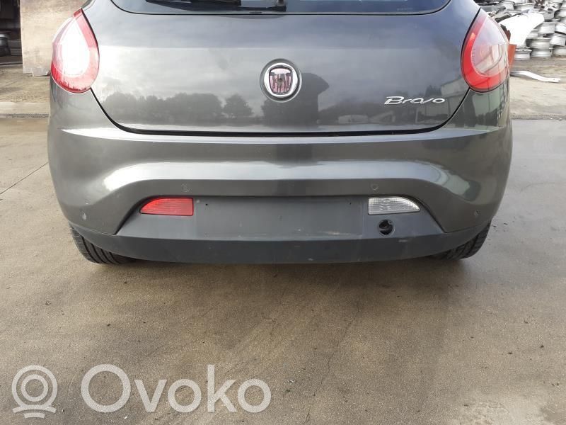 Fiat Bravo Travesaño del parachoques trasero 