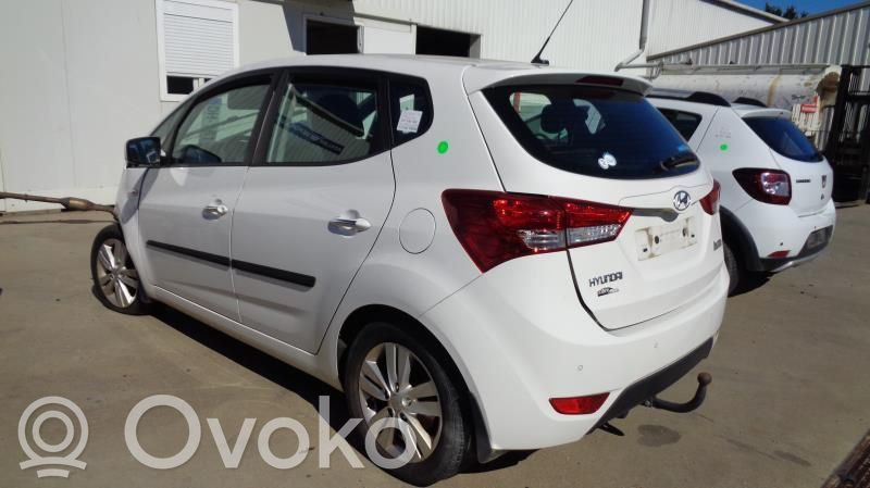 Hyundai ix20 Luna de la puerta trasera 