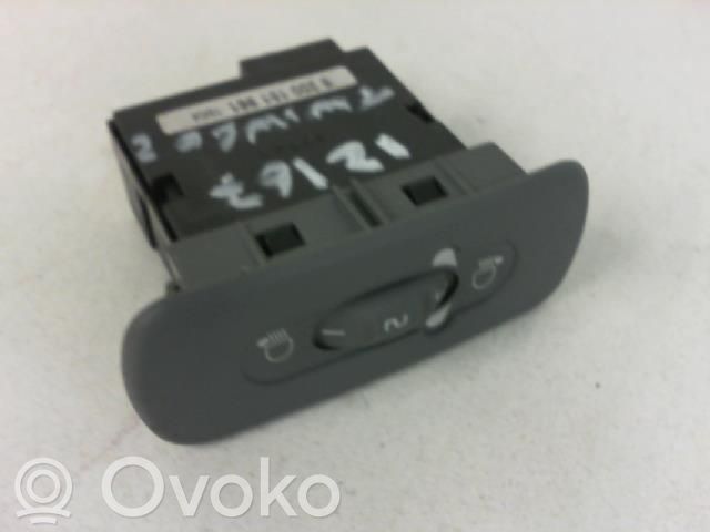 Renault Twingo I Interruptor de control de altura del faro delantero 
