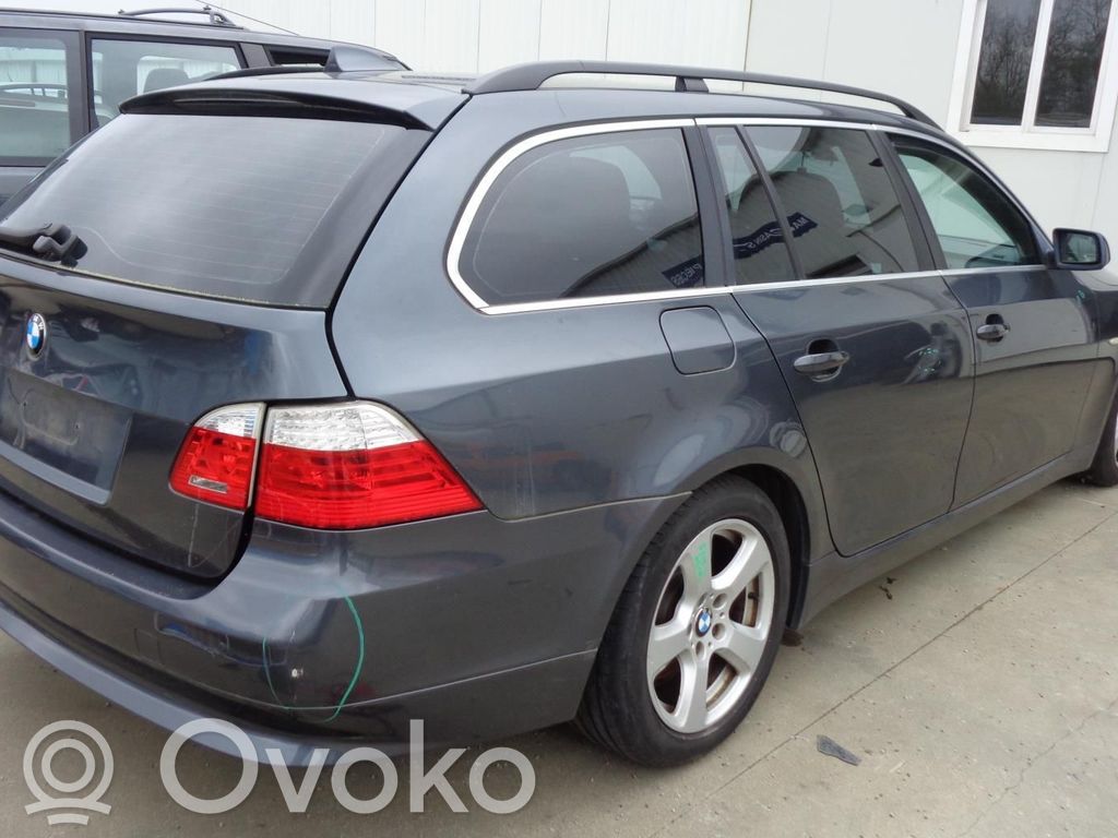 BMW 5 E60 E61 Radio antenna 