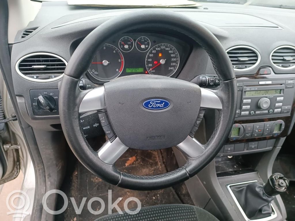 Ford Focus Vairo oro pagalvė 