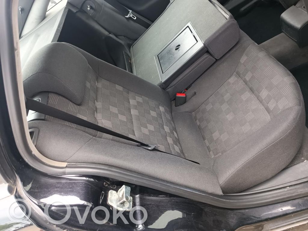 Opel Vectra C Cinturón trasero 