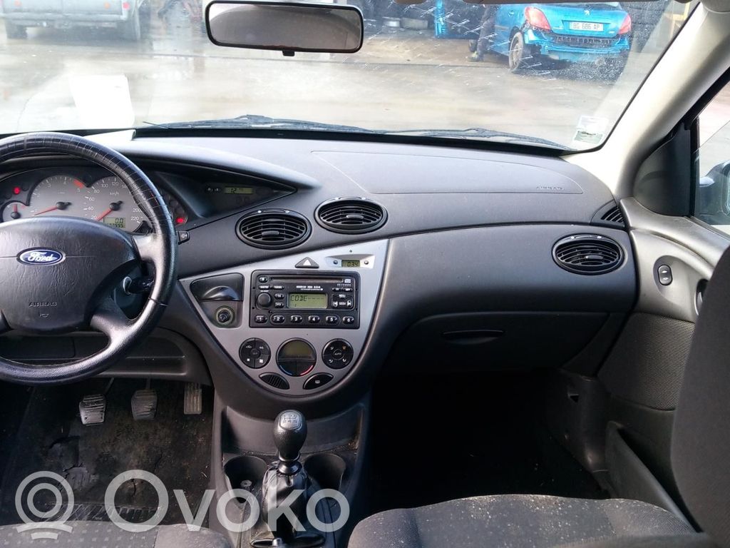 Ford Focus Dashboard 