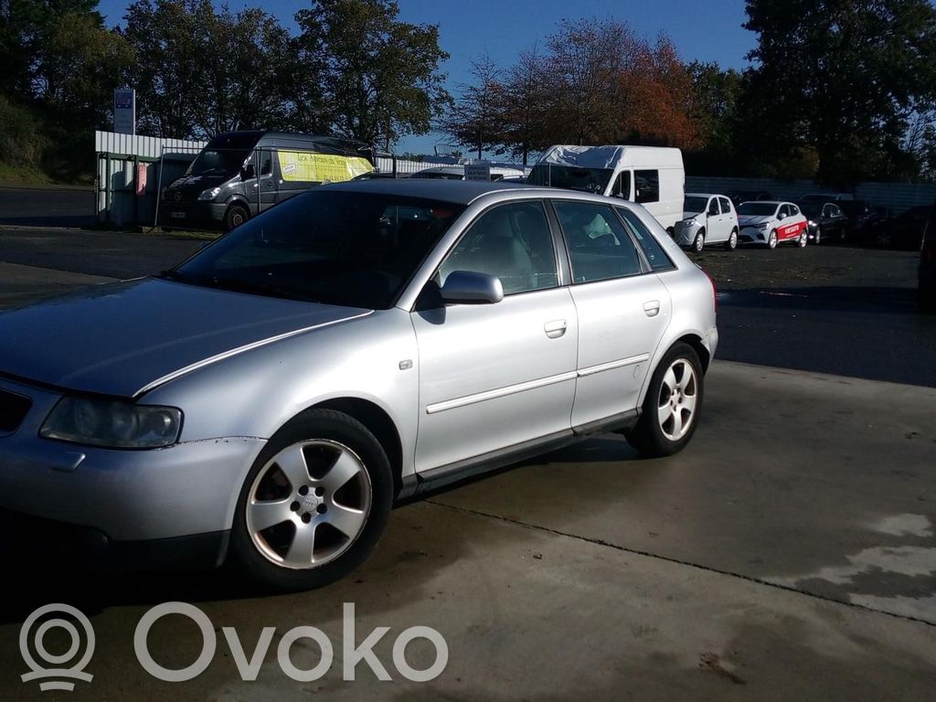 Audi A3 S3 8L Etujarrusatula 