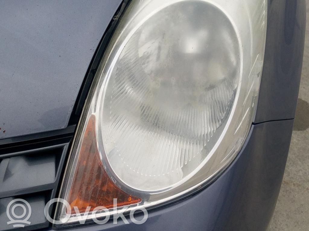 Nissan Note (E11) Headlight/headlamp 