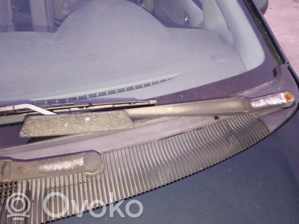 Mazda Premacy Front wiper blade arm 