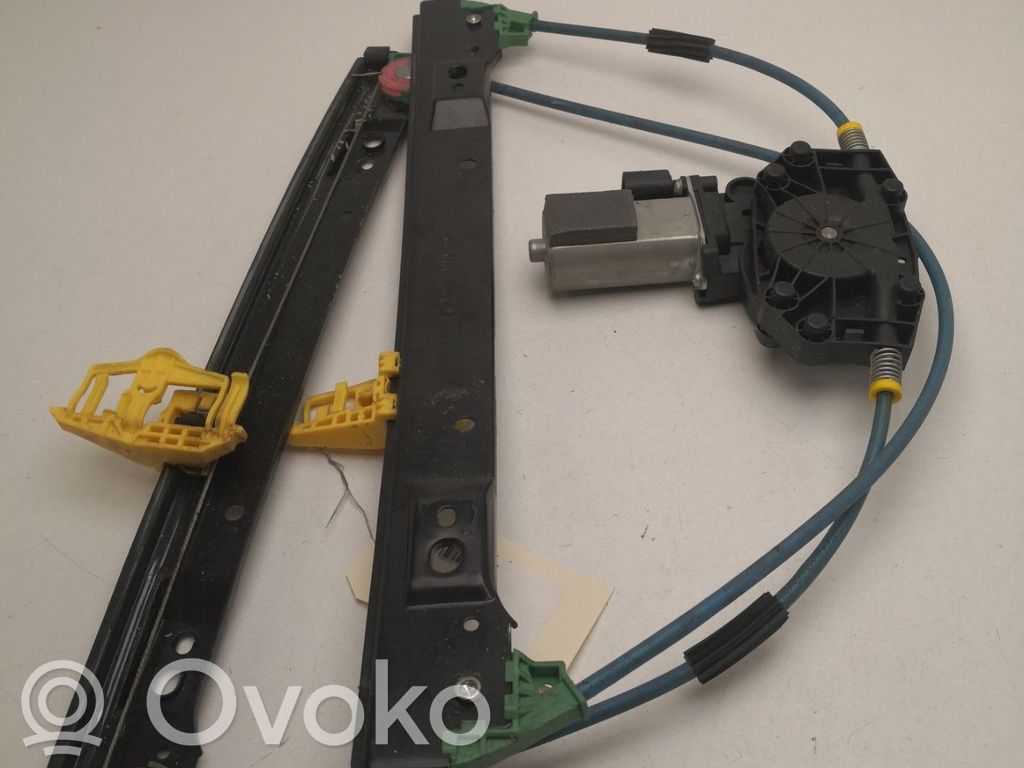 Lancia Ypsilon Elektryczny podnośnik szyby drzwi przednich 
