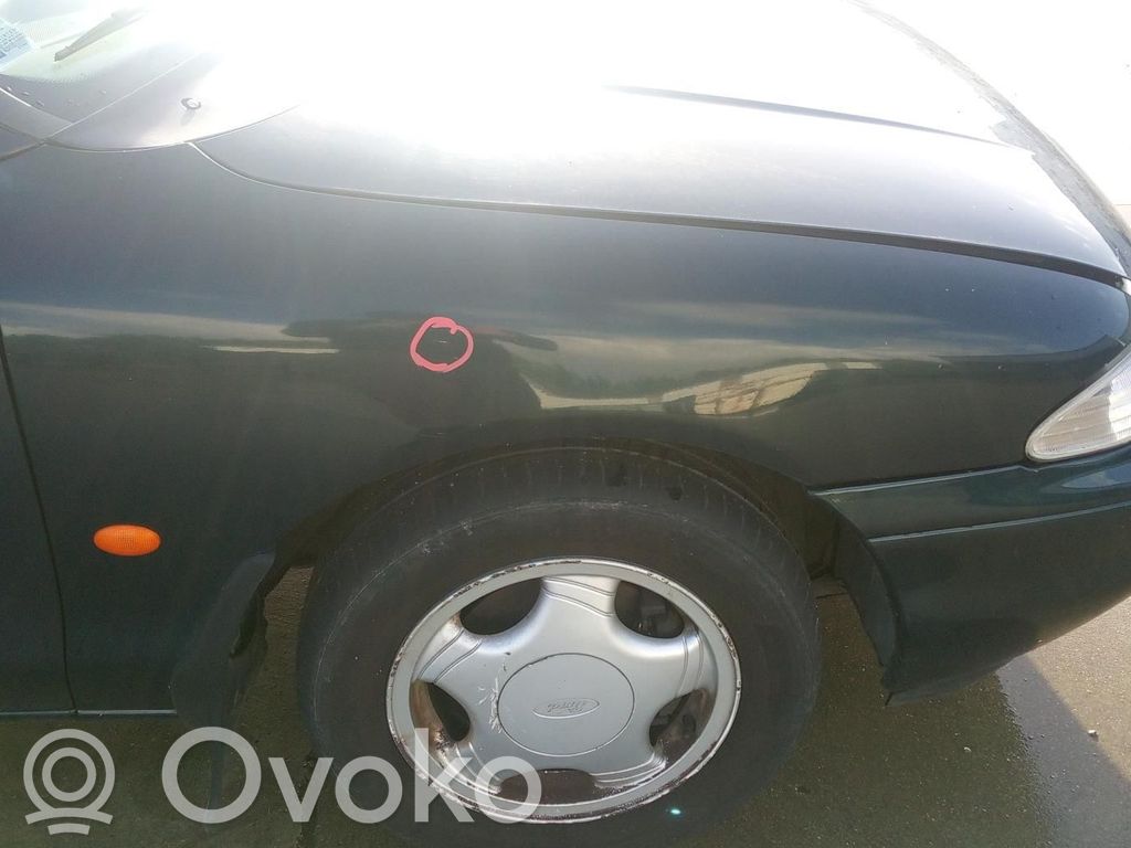 Ford Mondeo MK I Lokasuoja 