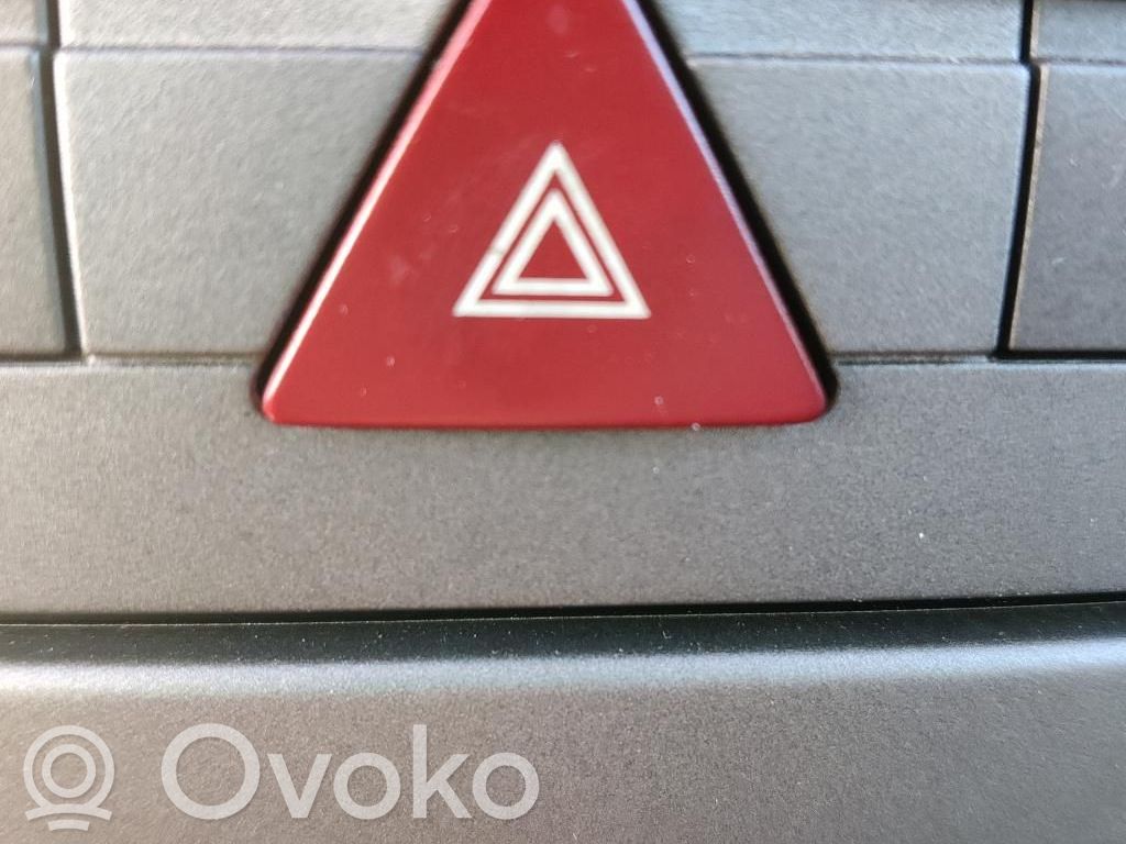Hazard light switch   00006554EA
