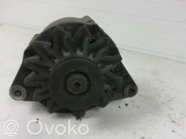 Peugeot 309 Alternador 