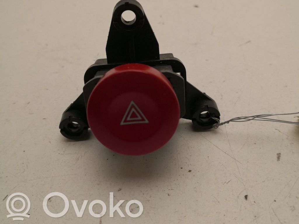 Chevrolet Matiz Botón interruptor de luz de peligro 