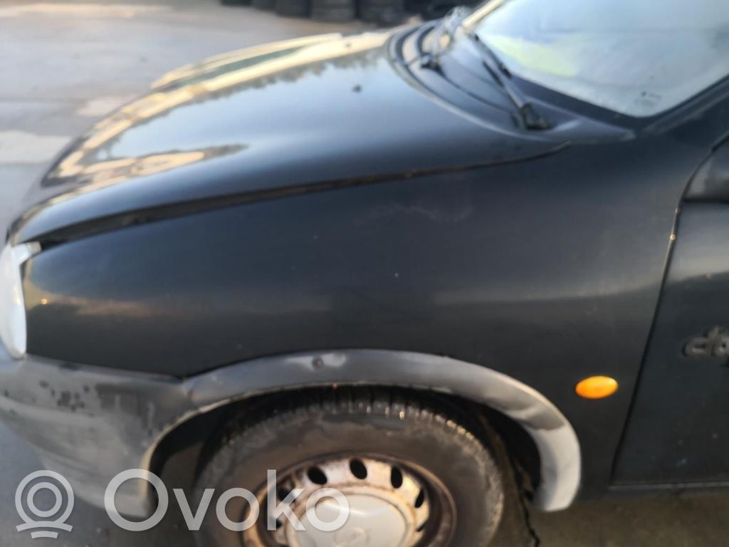 Opel Corsa B Sparnas 