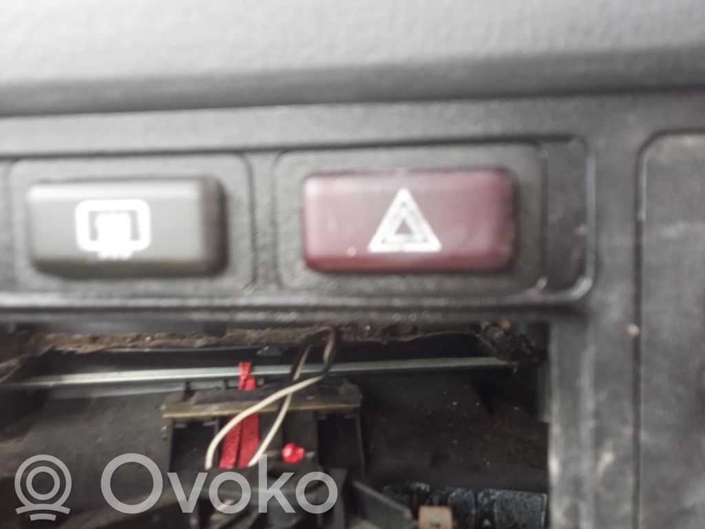 BMW 3 E30 Hazard light switch 