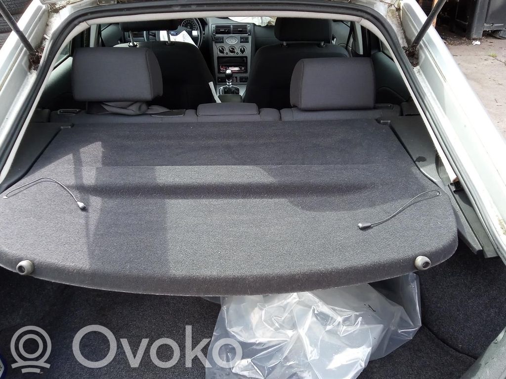 Ford Mondeo Mk III Hattuhylly 