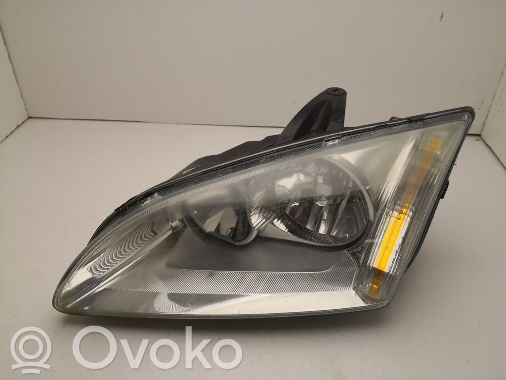 Ford Focus Headlight/headlamp 